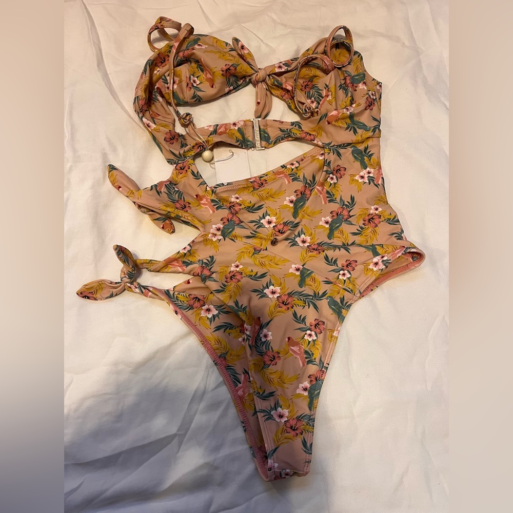 NWT For Love & Lemons Antigua one piece